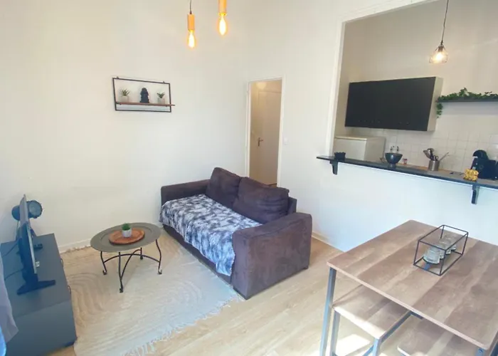 2 - Centre * אנז'ה