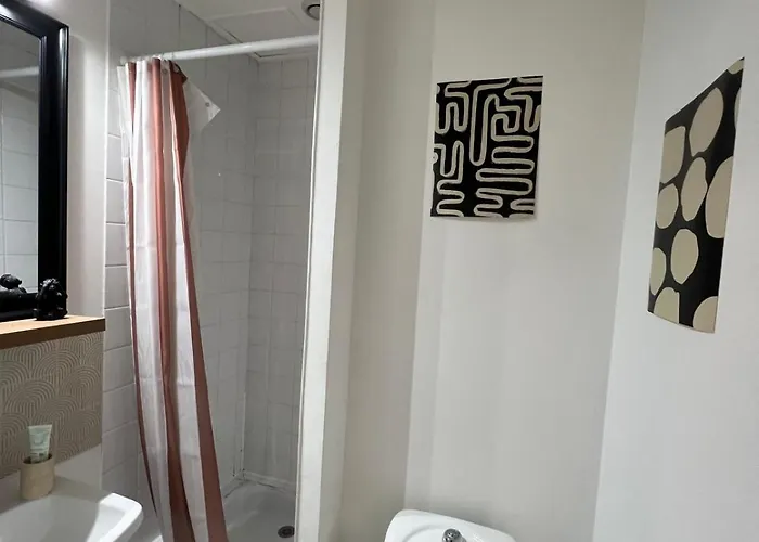 2 - Centre Διαμέρισμα Ανζέρ