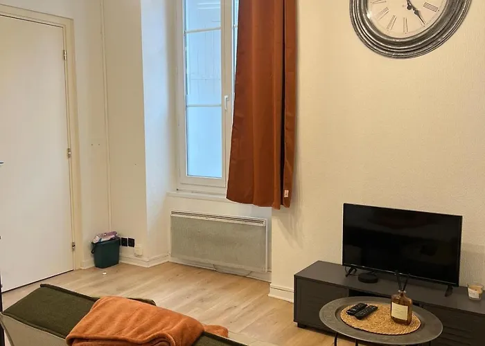 דירה 2 - Centre אנז'ה