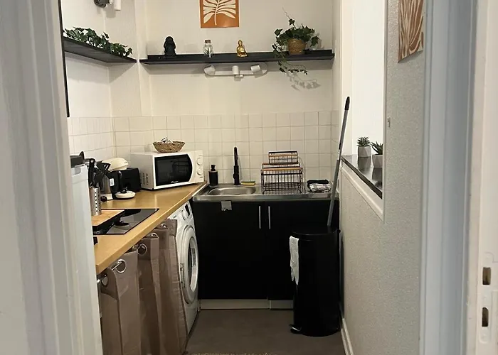 2 - Centre * אנז'ה